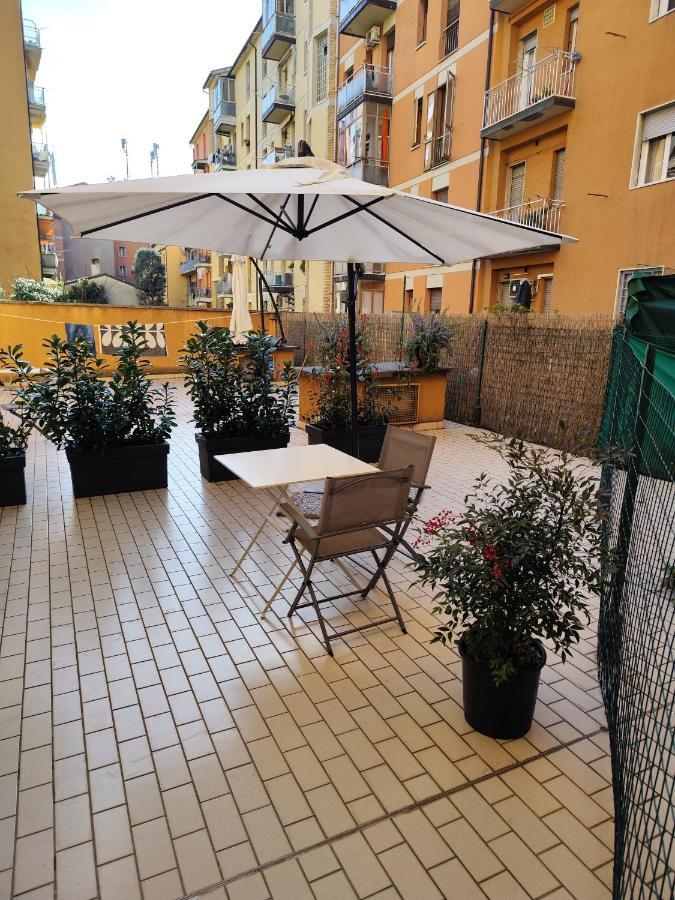 Ak Holidays Apartments 81 Болонья Екстер'єр фото
